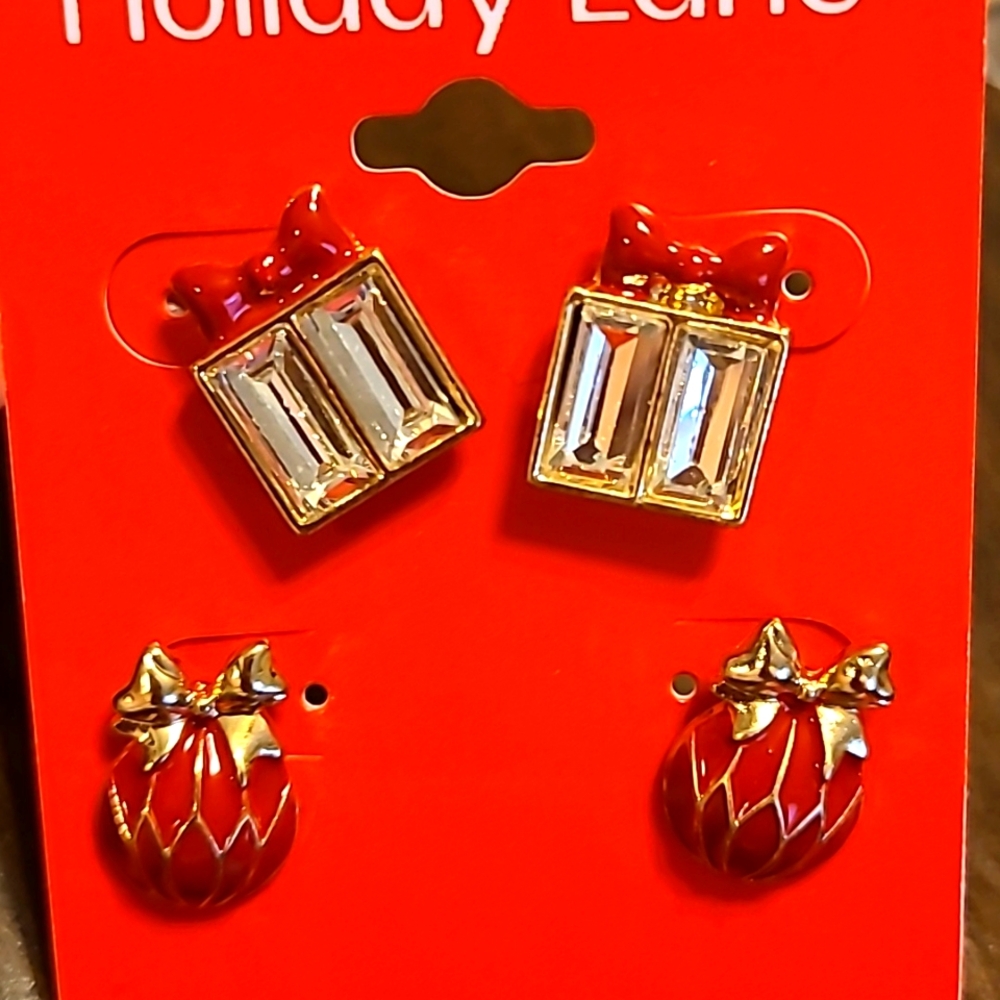 2 Pair Holiday Earring Set Holiday Lane NWT